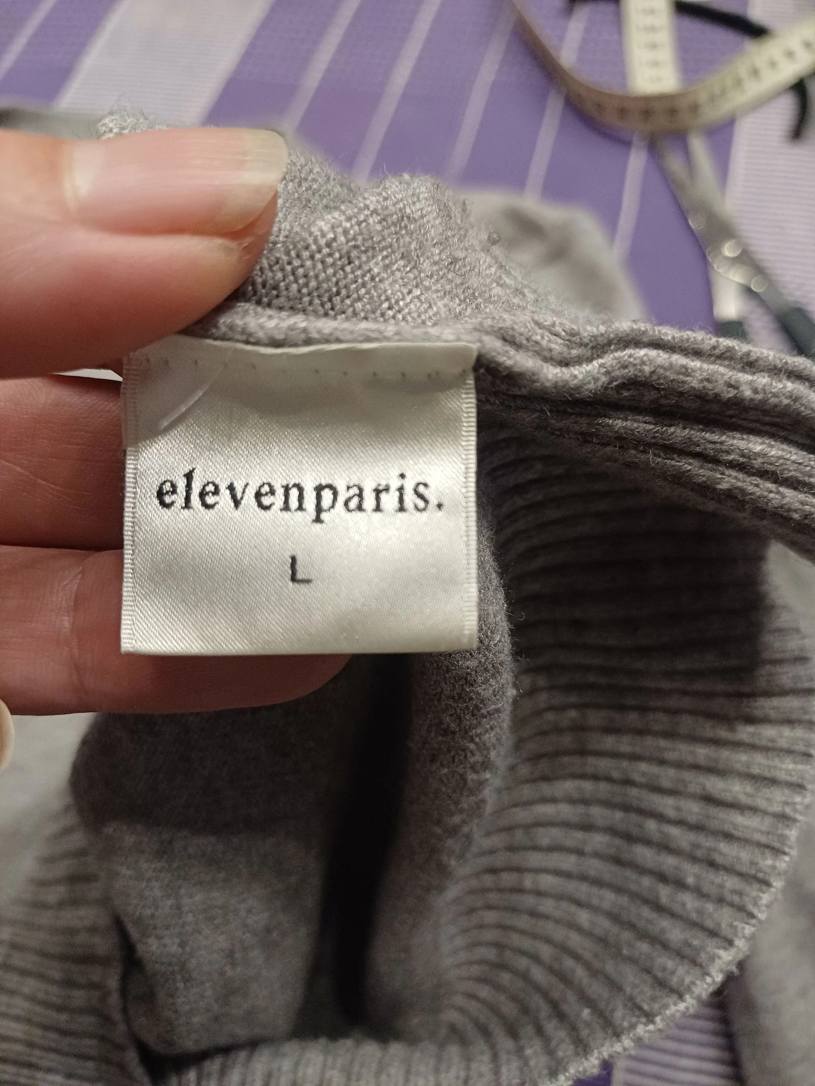 Grijze trui maat L maar past als maat M dat is 38 gezien de maten merk Elevenparis zeer goede staat in polyester viscose en nylon – photo 7